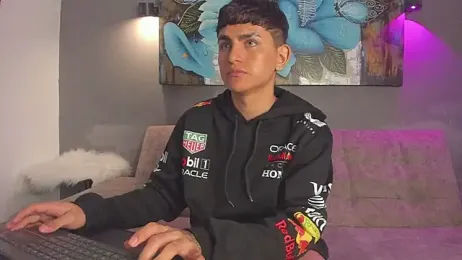 Lyam_ap webcam model stream image