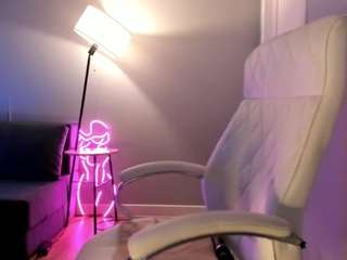akura011 webcam camsoda model stream image