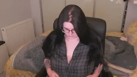 GothSuccubusBabe webcam model stream image