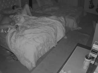 voyeurcam-house-charleys-room webcam model stream image