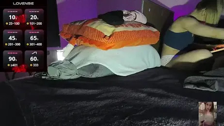 Blondiewithanass webcam model stream image