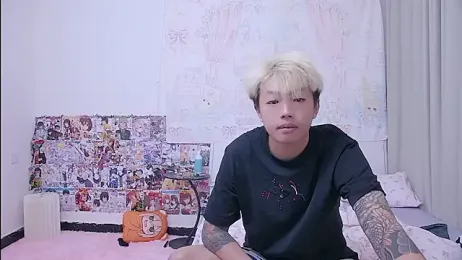 Chocolates-001 webcam model stream image