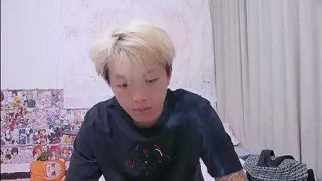 Chocolates-001 webcam model stream image