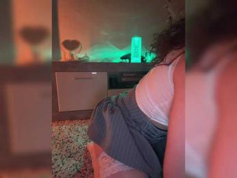 FeeBee webcam model stream image