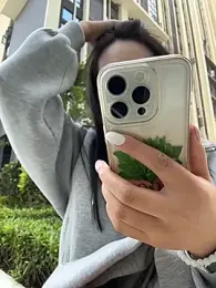 kara-tt webcam stripchat model stream image