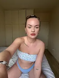 ElenaRebelle webcam stripchat model stream image