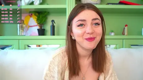 LindaFarm webcam stripchat model stream image