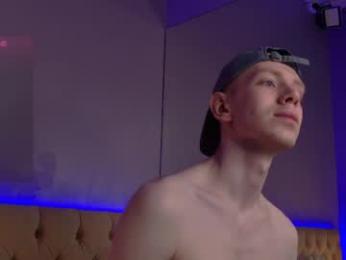 warmwhisp webcam model stream image