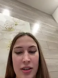 blonde_exe webcam model stream image