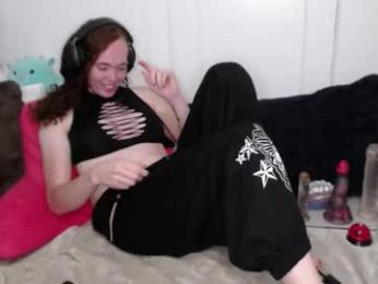 raefaun webcam model stream image