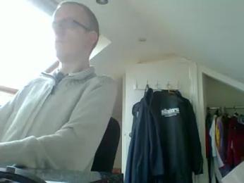 AdmiredThirty webcam model stream image