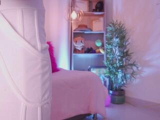 Madelyn Rose webcam model stream image