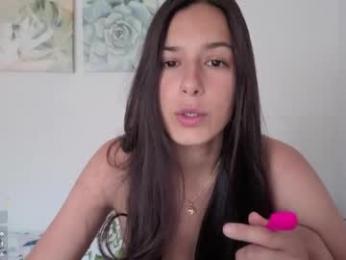 ohanna_ webcam model stream image