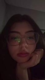 Monse9 webcam model stream image