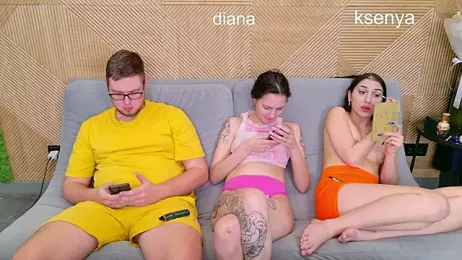 Ksenny webcam model stream image