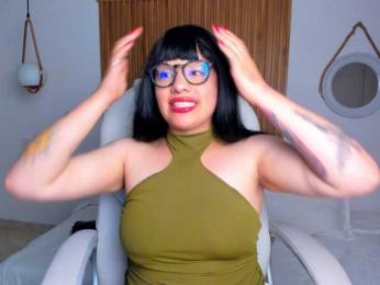 AlaskaDeluxe webcam model stream image