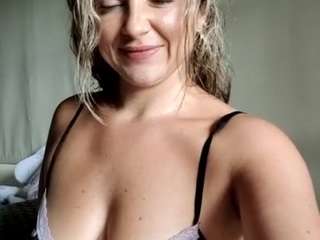 lesly-lovegood webcam camsoda model stream image