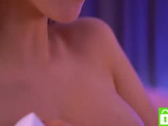 telladreamer_ webcam model stream image