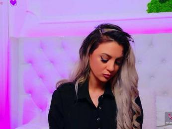 AriannaSins webcam model stream image