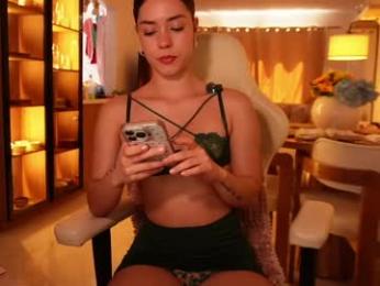 madisonlara webcam model stream image