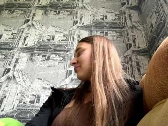 enchanty-shawty webcam bongacams model stream image