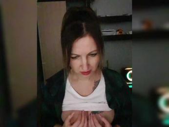 Nushka1984 webcam model stream image