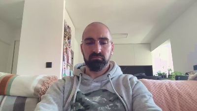 v1c70r1985 webcam model stream image