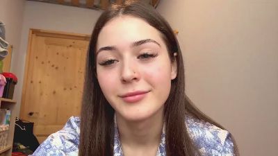 AdalineFontus webcam cam4 model stream image