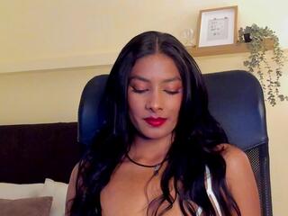 Canela Jhonson webcam model stream image