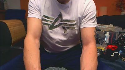 Slavetotal24 webcam model stream image