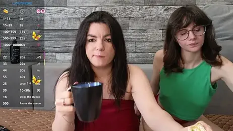 Vika_loves_you webcam model stream image