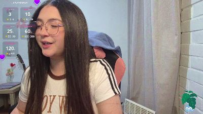 Valentinauwu webcam model stream image