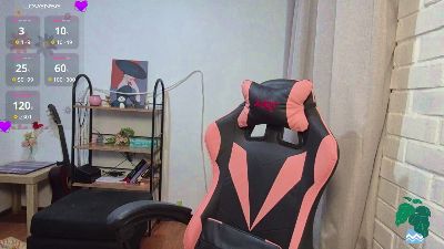 Valentinauwu webcam model stream image