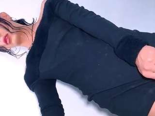 violet-gil webcam model stream image