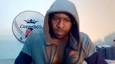 CuzzyB69 webcam model stream image