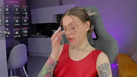 Marta_May_ webcam model stream image