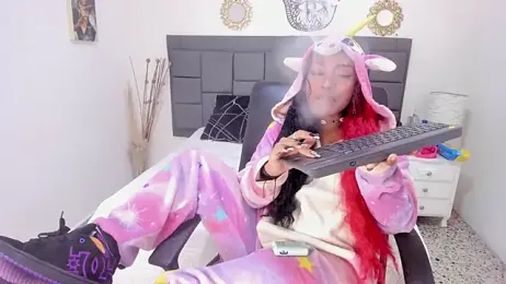 summer_williams18 webcam model stream image