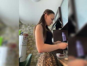 Intro31 webcam model stream image