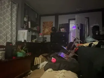 trash4cash webcam model stream image