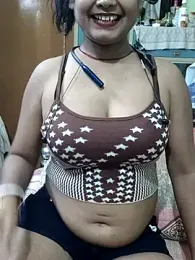 yoursweety09 webcam stripchat model stream image