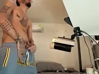 RyanMira webcam model stream image