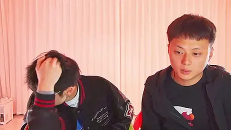 KK-cuteboy webcam model stream image