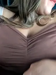 Ivy_enjoy webcam model stream image