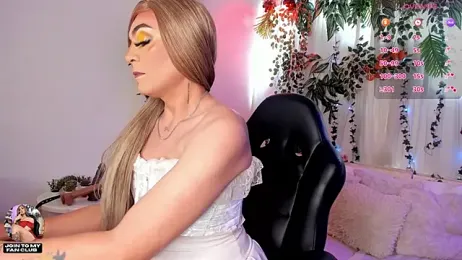 karol_elegance_ webcam model stream image