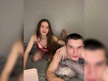 AAOneLove webcam model stream image