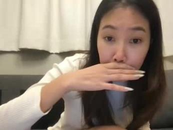 deliciousth webcam model stream image