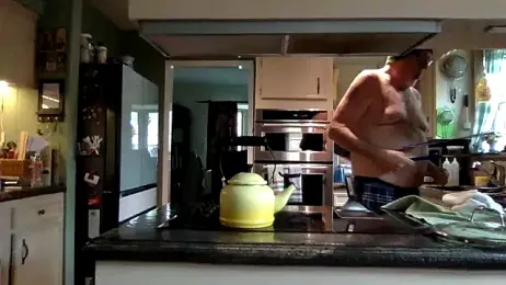 superbearboss webcam model stream image