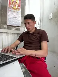 santiObrero webcam model stream image