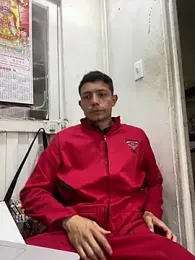 santiObrero webcam model stream image