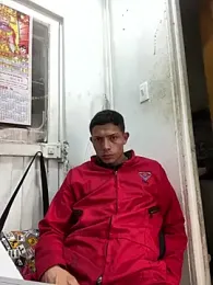 santiObrero webcam model stream image